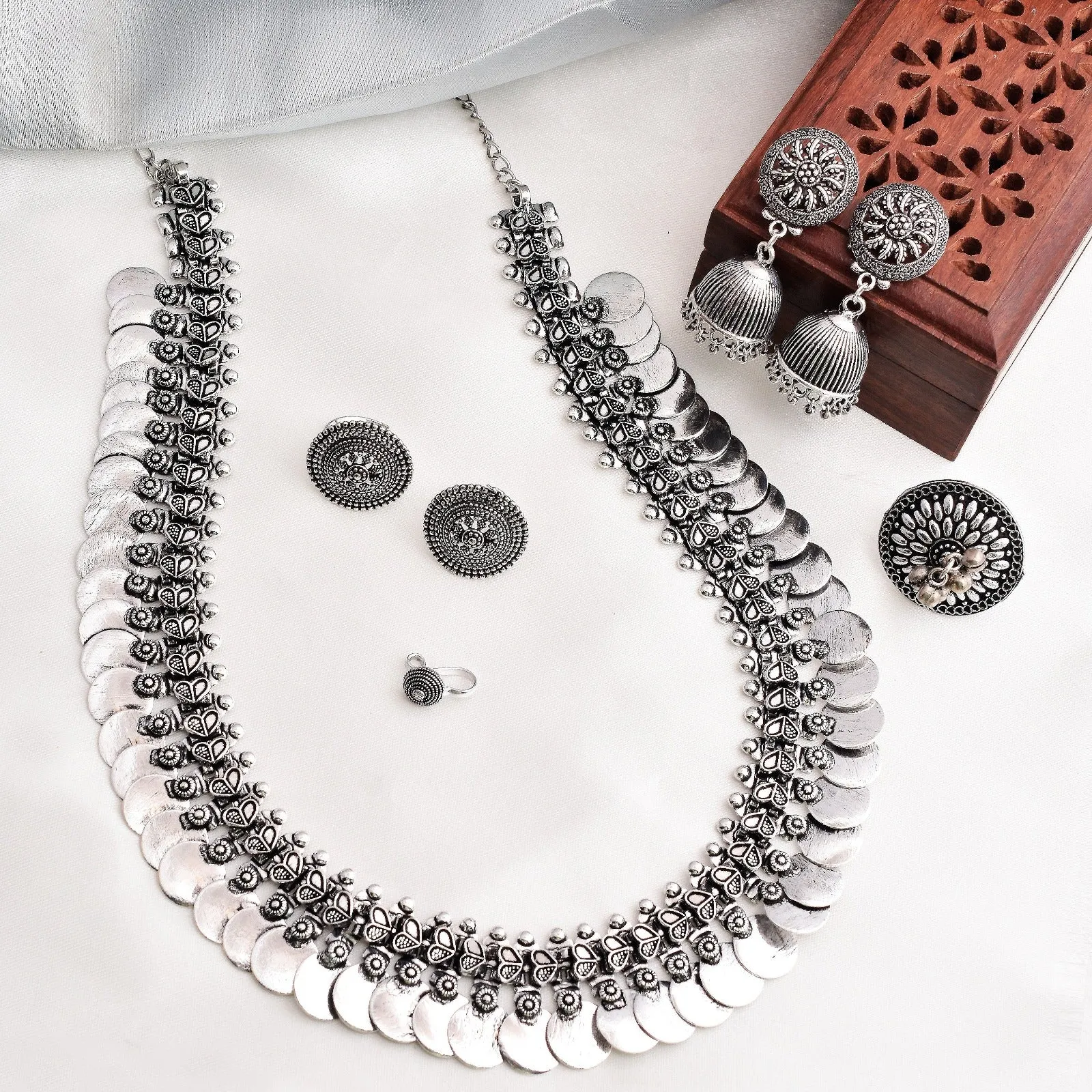 Ayesha Kolhapuri Necklace Set