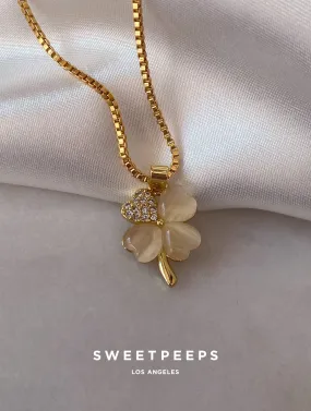 Cream Clover Necklace