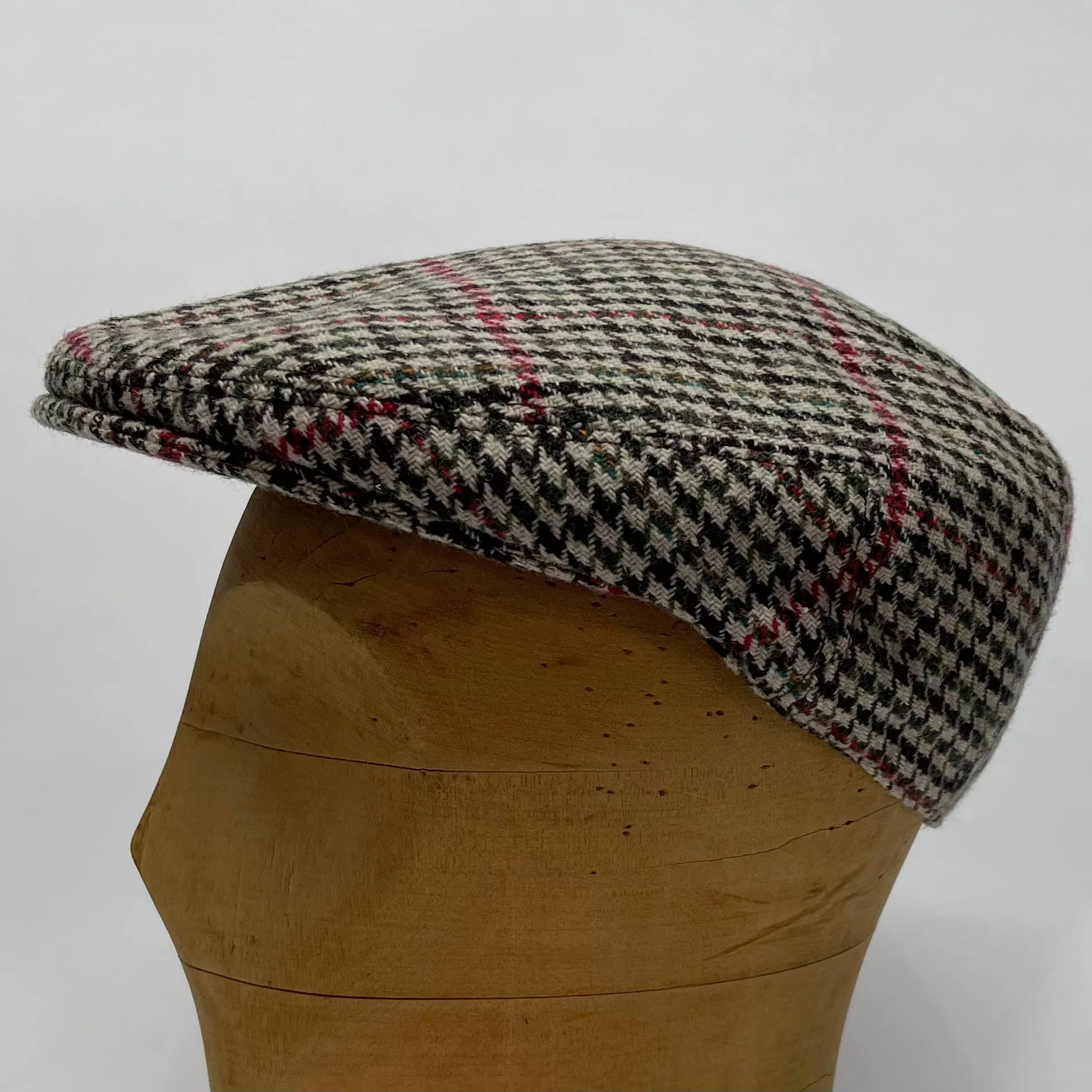 Linney - County Flat Cap - Wool Blend Tweed - BrownOlive/Red