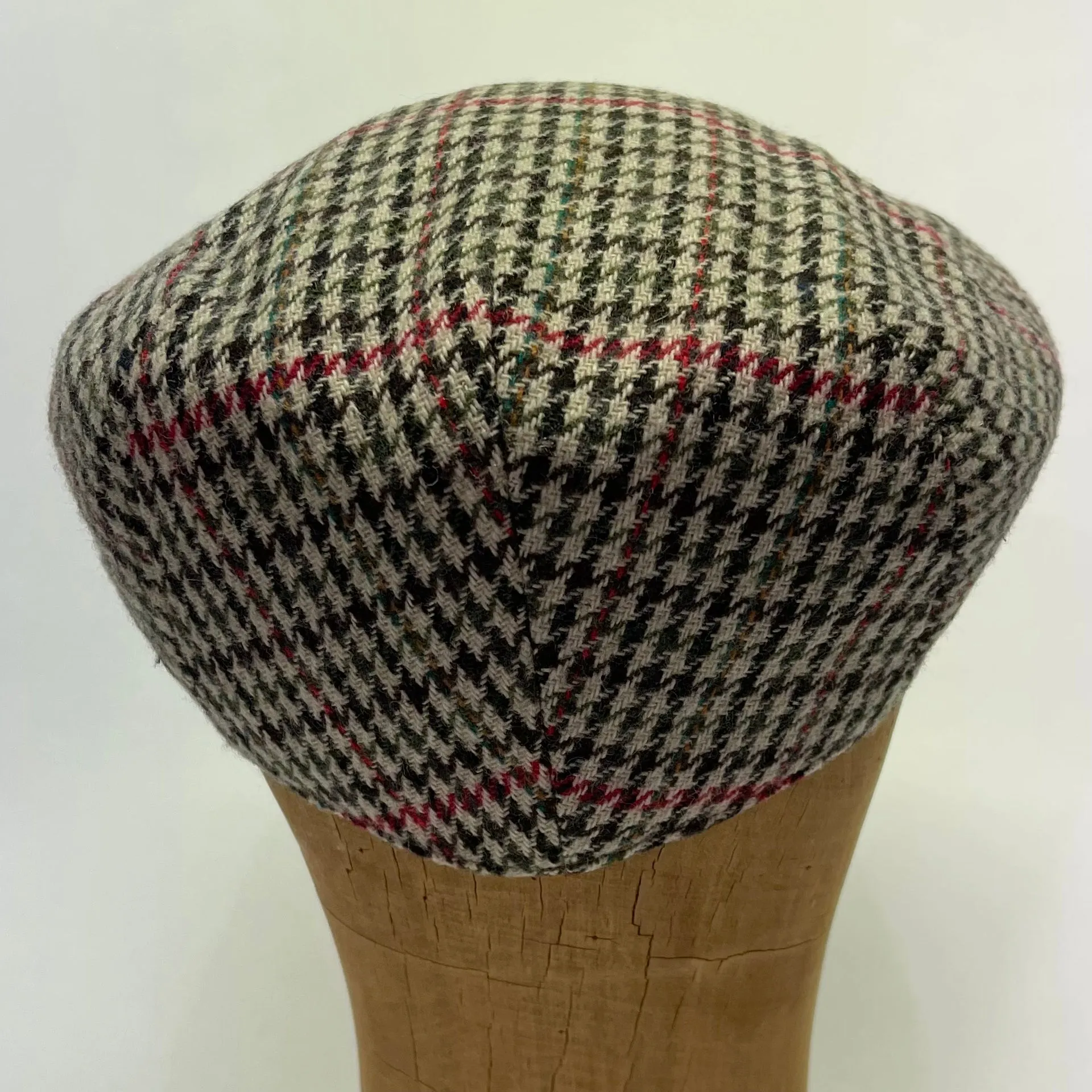 Linney - County Flat Cap - Wool Blend Tweed - BrownOlive/Red